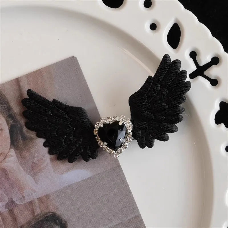 Love Heart Angel Wings Shoe Buckle Ornaments Men Women Personality Dark Gothic DIY Shoelace Buckle Decorative Shoelace Accessori