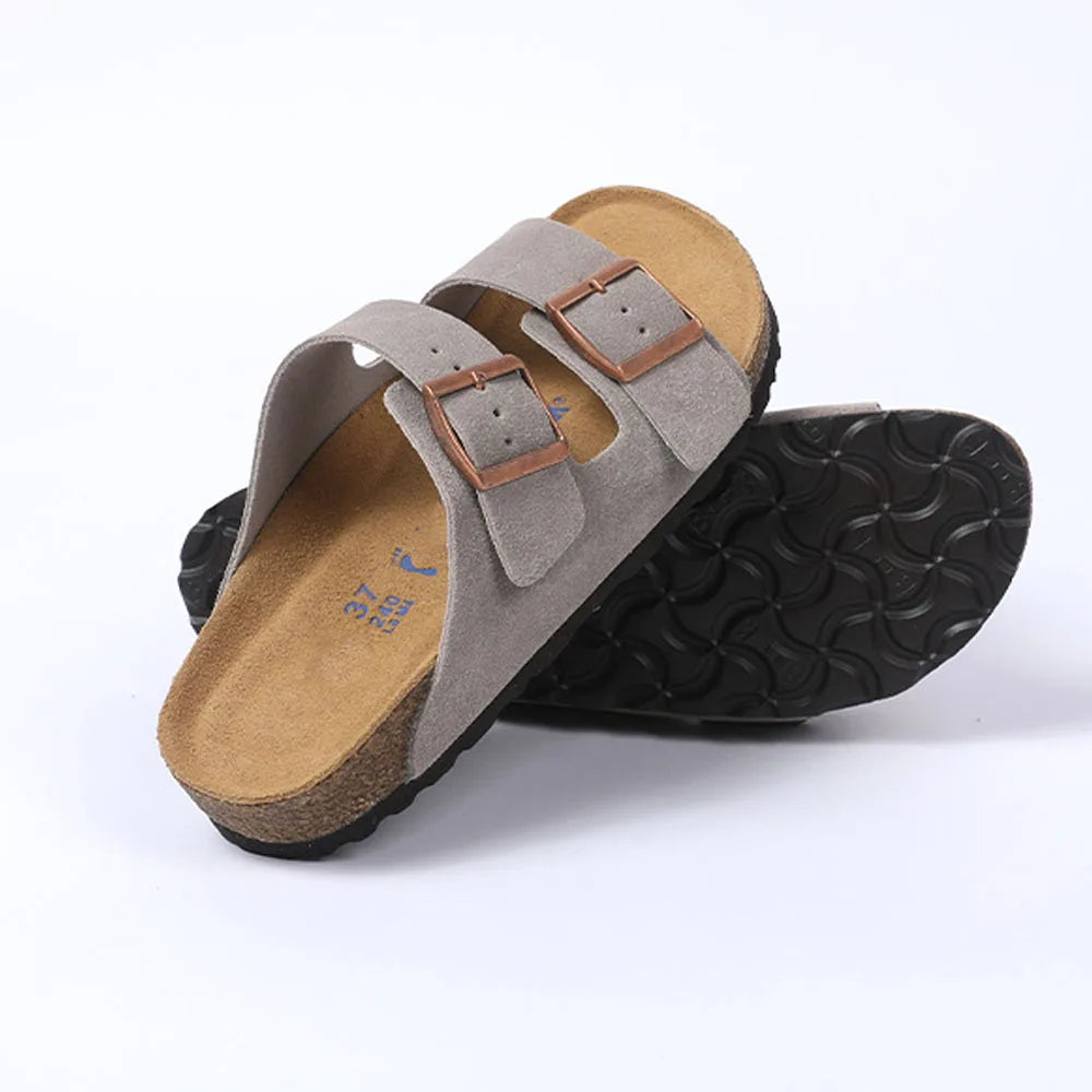 2026 Fashionable modern men's and women's sandals are comfortable and versatile for summer, beach, and outdoor use