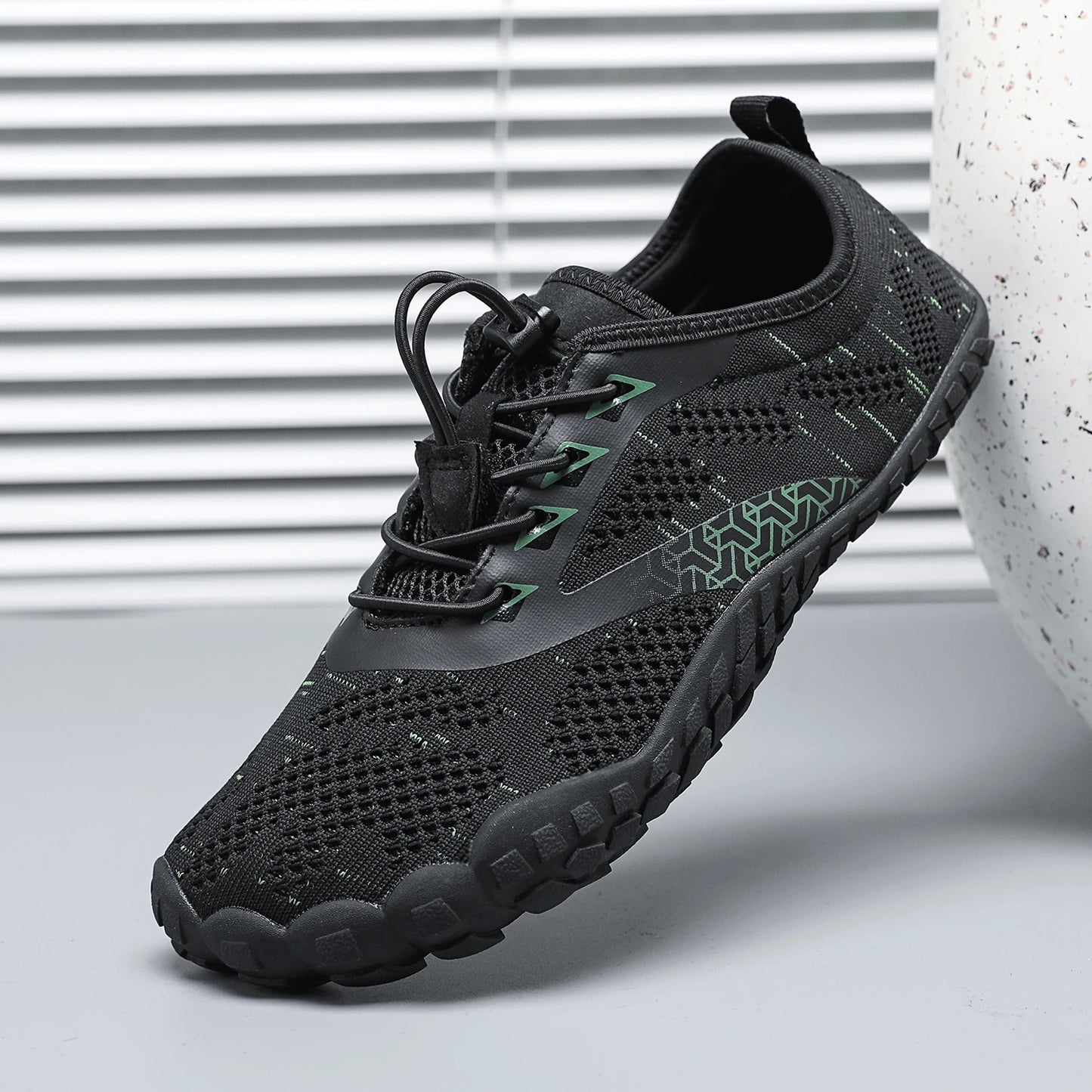 Comfort Non-Slip Quick-Dry Mesh Upper Water Shoes for Men Women Lightweight Breathable Aqua Shoes for Beach Swimming Fishing