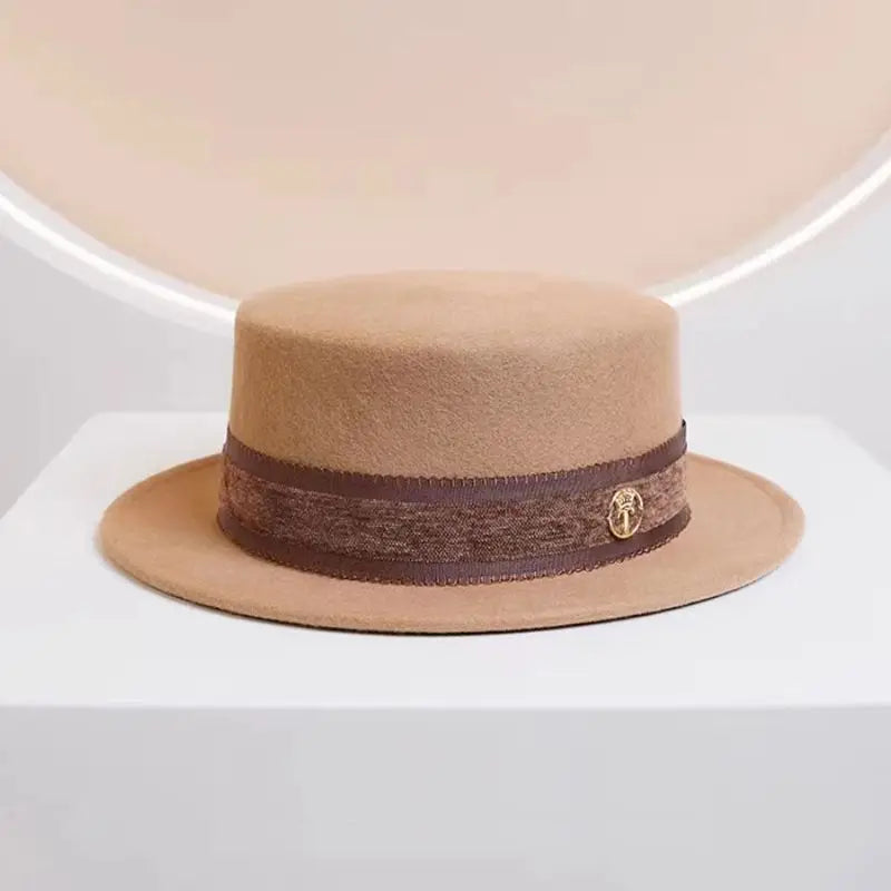 French fashion new autumn and winter all elegant vintage flat top hat women fashion wool felt hat