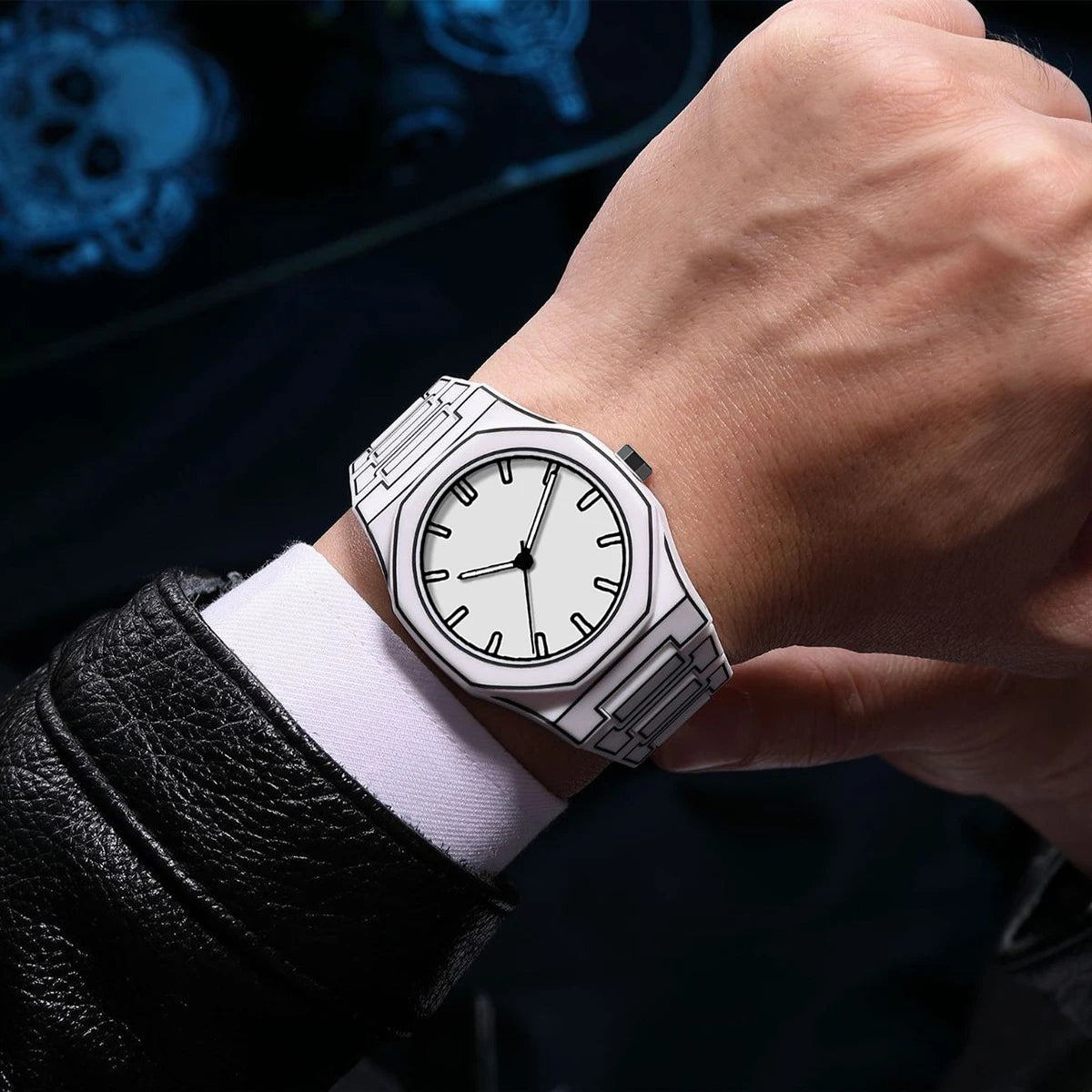 2025 New Creative Men Silicone Watch VA VA VOOM Brand Quartz Movement Creative Lines Leisure Outdoor Sports Black Wrist Watches