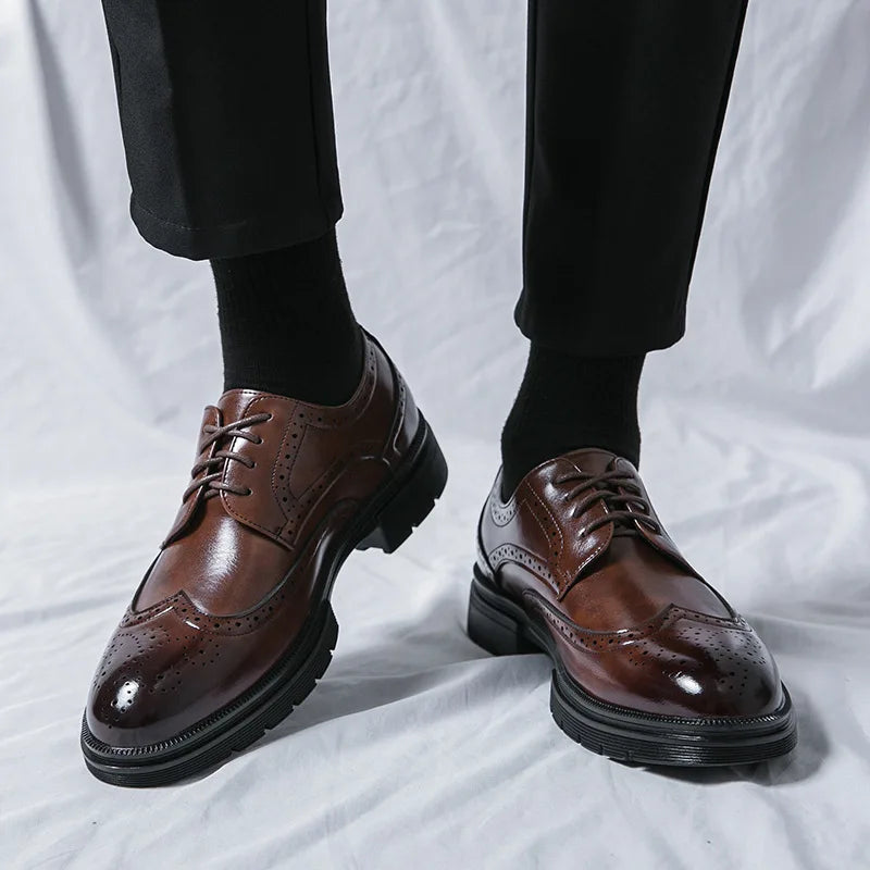 2025 Shoes Men Fashion Soft Moccasins Men Loafers High Quality Leather Tassel Shoes Mens Flats Driving Shoe Plus Size 46