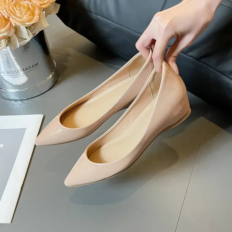 Fashion Flats Women Low Heels 5cm Internal Height Increasing Shoe Women Shoes Pointed Toe Patent Leather Office Driving Shoes