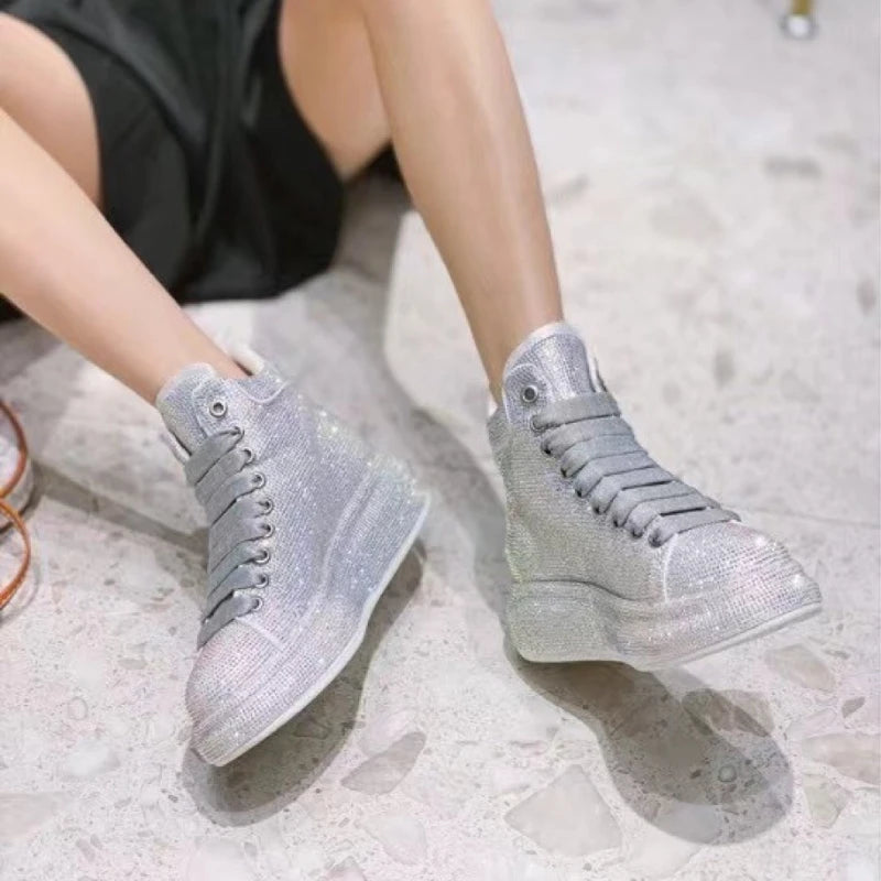 Hot Top Quality Winter Warm Fur Sneakers Sexy Women Skate Shoes New Rhinestone High Top Board Shoes Shiny Women's Casual Shoes
