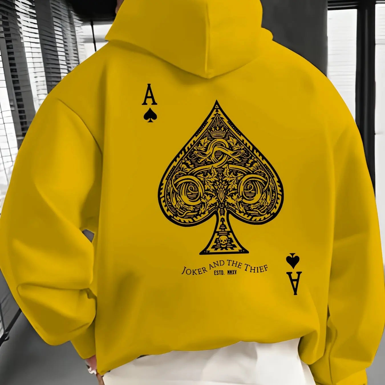Men's autumn and winter casual fashion loose back poker card A graphic printed long sleeved hooded sweatshirt warm pullover BAZAARHUBO
