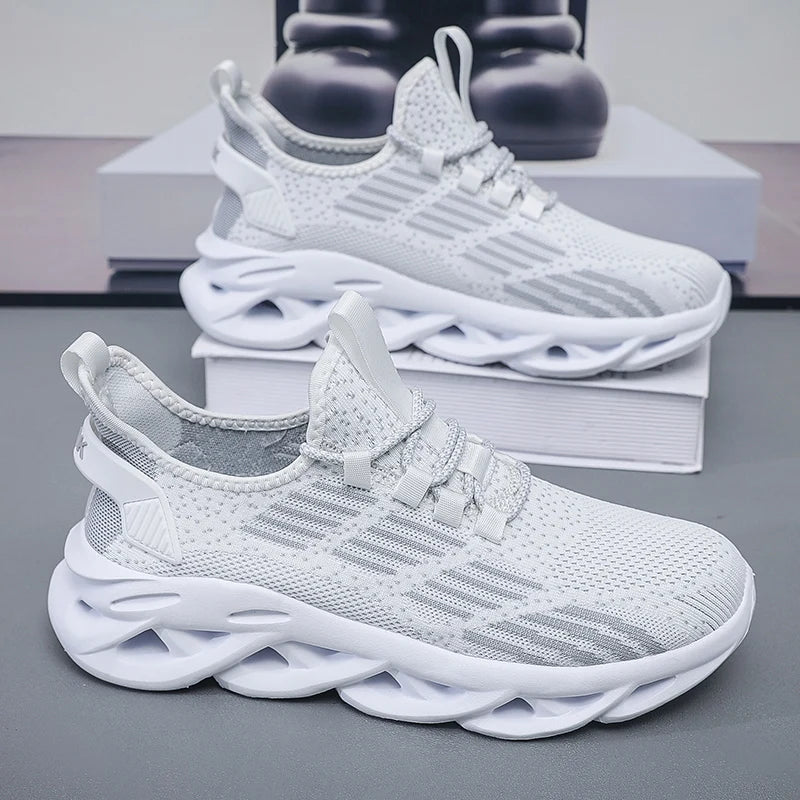 Brand Logo Custom Men Fashion Super Lightweight Sports Sneakers Plus Big Size EU 48 49 50 US 14 15 16 Blank Mesh Running Shoes