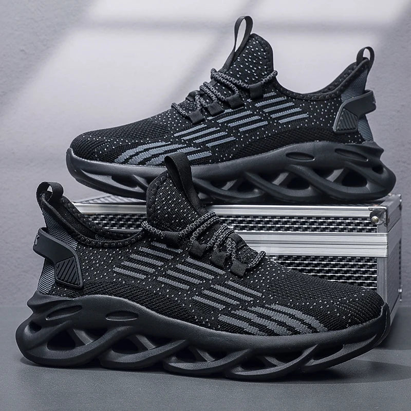 Brand Logo Custom Men Fashion Super Lightweight Sports Sneakers Plus Big Size EU 48 49 50 US 14 15 16 Blank Mesh Running Shoes