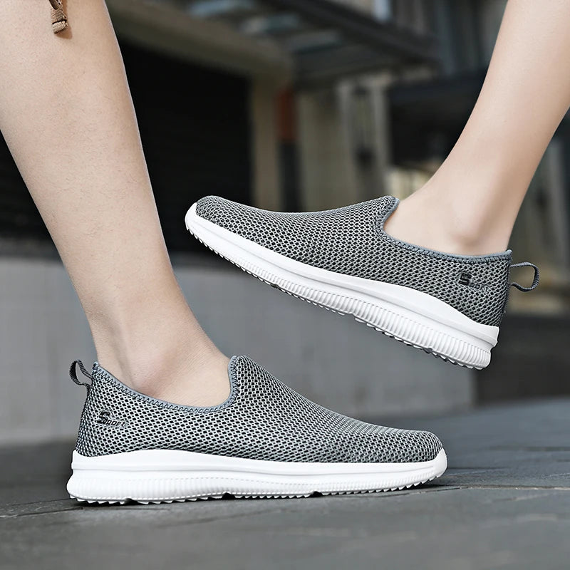 Summer Mesh Sneakers Men Fashion Outdoor Mens Casual Shoes Lightweight Slip on Walking Shoes Unisex Breathable Zapatillas Hombre