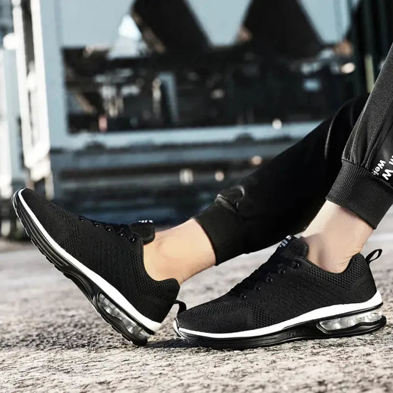 Hot Selling Large Size Running Shoes Lightweight Resilience Slip on Sneakers Mesh Air Cushion Casual Walking Shoes