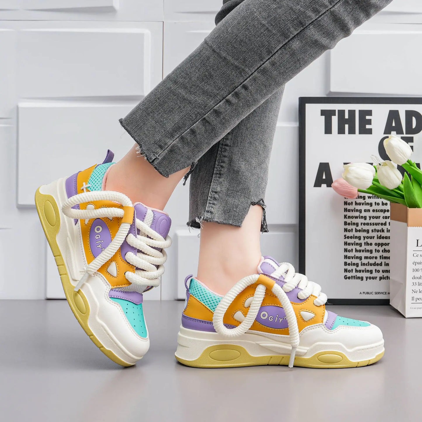 New Styles High Quality Unisex Shoes Designer Fashion Trend Running Shoes Walking Style Shoes for Women Zapatos Sneakers