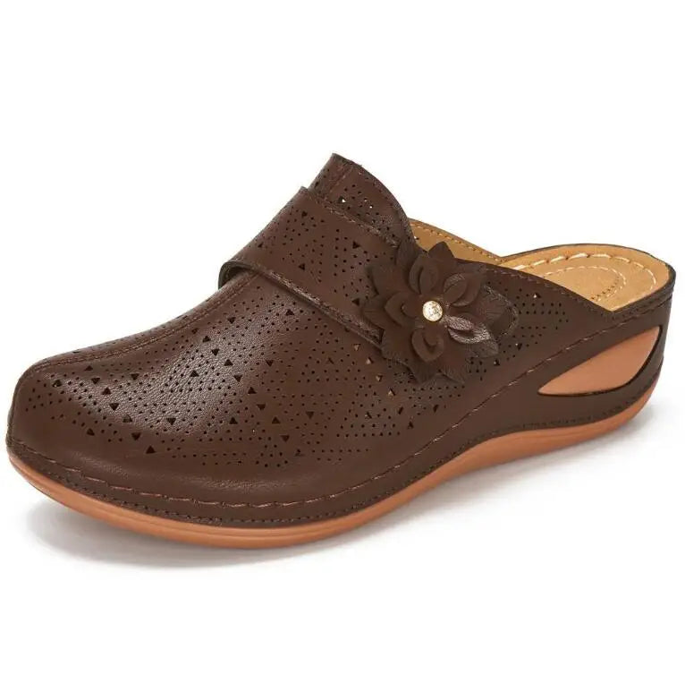 Women Slippers Summer Platform Hollow Outdoor Cool Garden Beach Shoes Woman Slip On Flip Flops Cozy Mules Zapatos Mujer