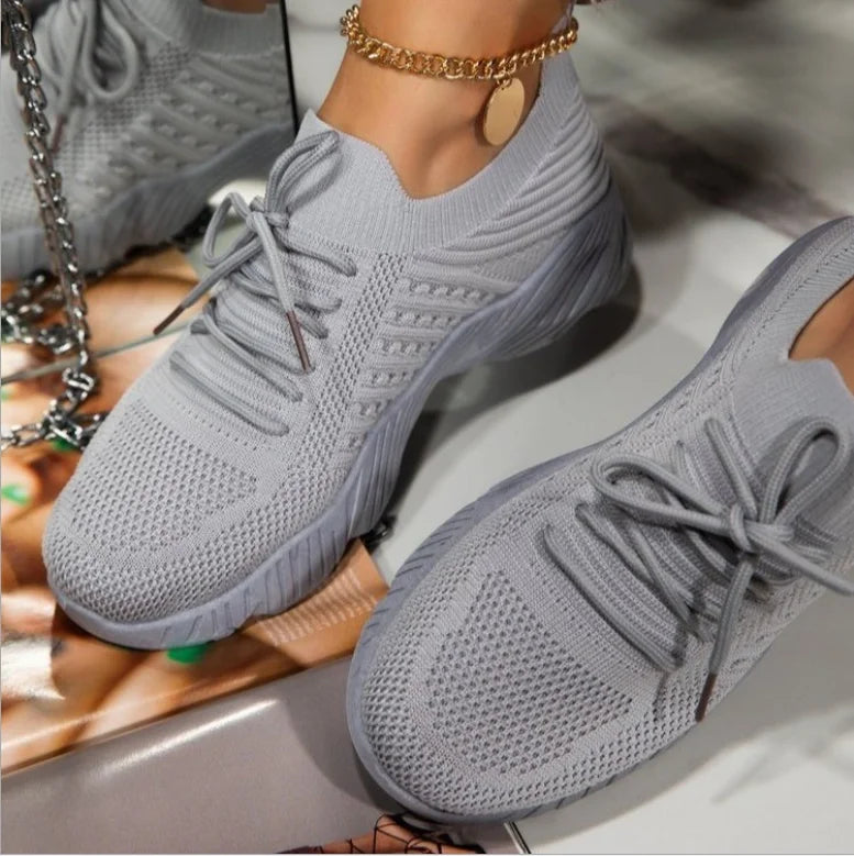 Ins Korean Trendy Little Daisy Sport Shoes Girls Breathable Running Shoes for Women Chunky Sneakers