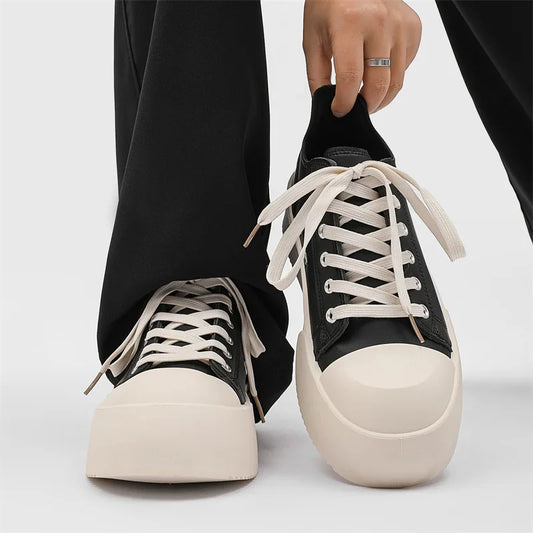 Fashionable running shoes, breathable, heightening, comfortable, with shock-absorbing function  laced net eyelets