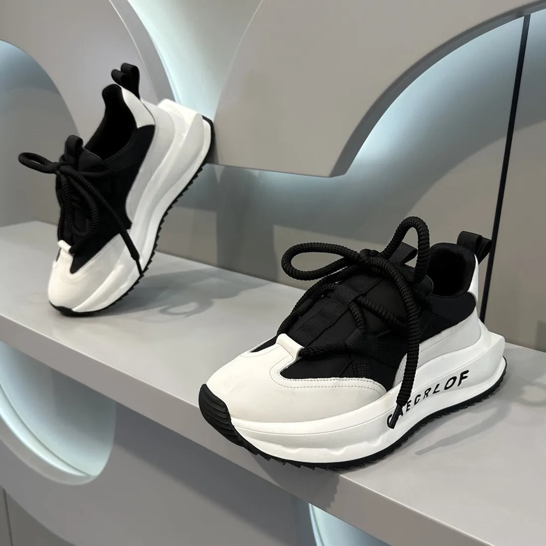 New Breathable Little White Shoes Versatile Sports and Casual Flat Shoes Men's Running Shoes