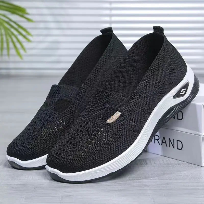 Hongyan New Versatile Lightweight Fly Woven Women Shoes Breathable Foam Casual Running Shoes