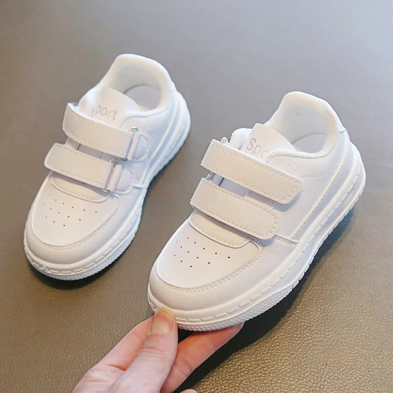 Spring Summer Autumn Winter Children's Sports Breathable Waterproof Glow in the Dark Soft Sole Running Shoes Boys Girls Casual