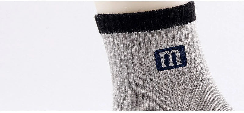 3Pairs/Lot High Quality Men's Socks Cotton Fashion Sports Male Socks Breathable Comfortable Plue Men Socks
