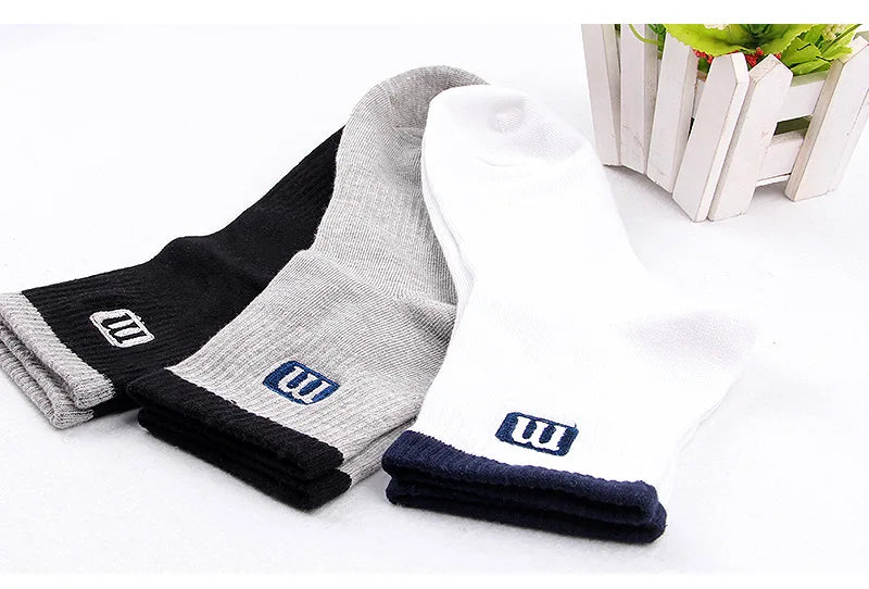 3Pairs/Lot High Quality Men's Socks Cotton Fashion Sports Male Socks Breathable Comfortable Plue Men Socks