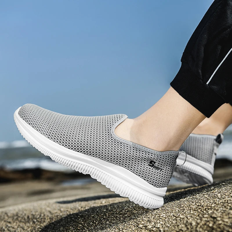Summer Mesh Sneakers Men Fashion Outdoor Mens Casual Shoes Lightweight Slip on Walking Shoes Unisex Breathable Zapatillas Hombre