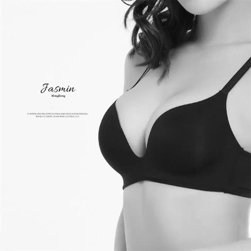 Thin Triangular Cup Bra Adjustable Shoulder Strap Gather Brassiere Wireless Anti-glare Bralette Seamless Sleeping Women Lingerie