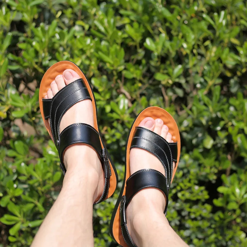 man 2020 Summer beach sandals  fashion new personality men's slidder  sandal  outdoor non-slippery beach slippers  man shoes
