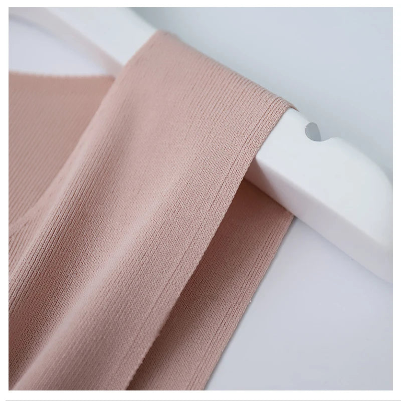 Knitted Vests Women Top V-neck Solid Tank Blusas Mujer De Moda 2026 Summer New Fashion Female Sleeveless Casual Thin Tops