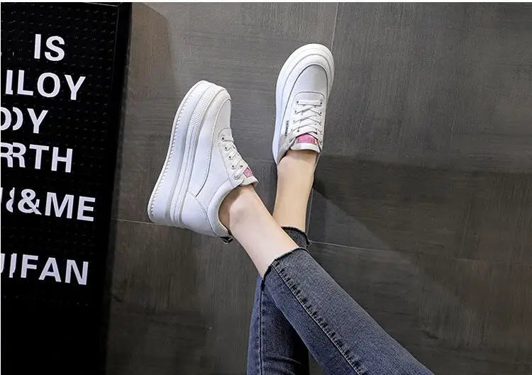 New Spring Autumn White Hidden Wedge Heels Casual Shoes Woman 9CM Platform Shoes Elevator High-heels Walking Sneakers Women