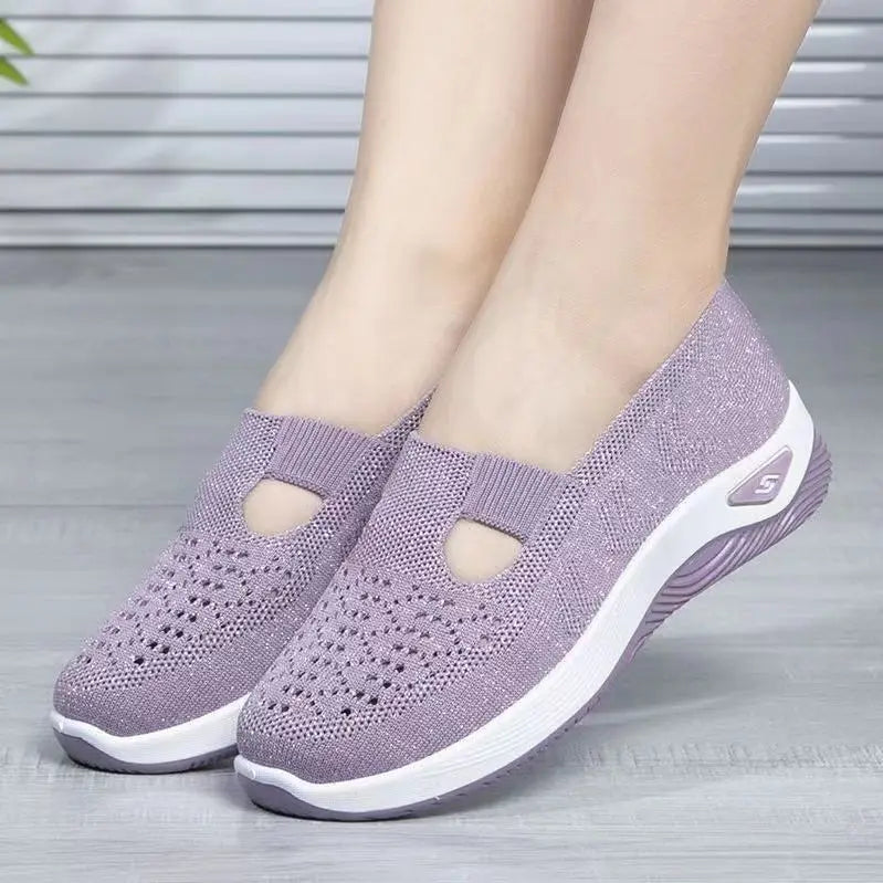 Hongyan New Versatile Lightweight Fly Woven Women Shoes Breathable Foam Casual Running Shoes