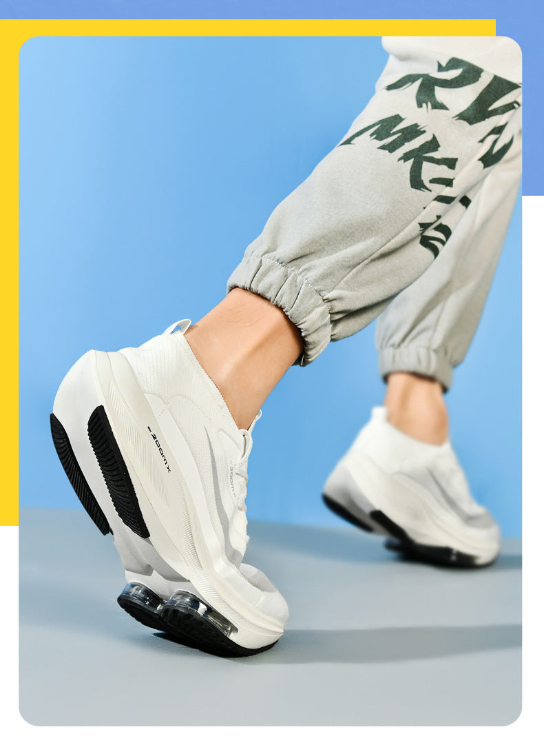 2025 Spring and Autumn Couple Trendy Sports Shoes Lightweight Breathable Mesh Running Shoes Male Teenage Student Sports Shoes