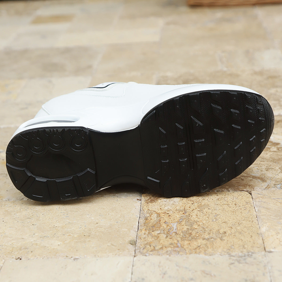 Summer Wear-Resistant Height-Increasing Dad Shoes Mesh Tendon Sole Running Shoes Breathable Non-Slip Sports Shoes