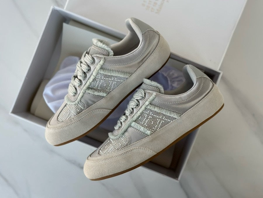 Autumn 2024 new MM * 6 comfortable golden training shoes women's sports casual shoes teleport Seoul new Chinese women's shoes