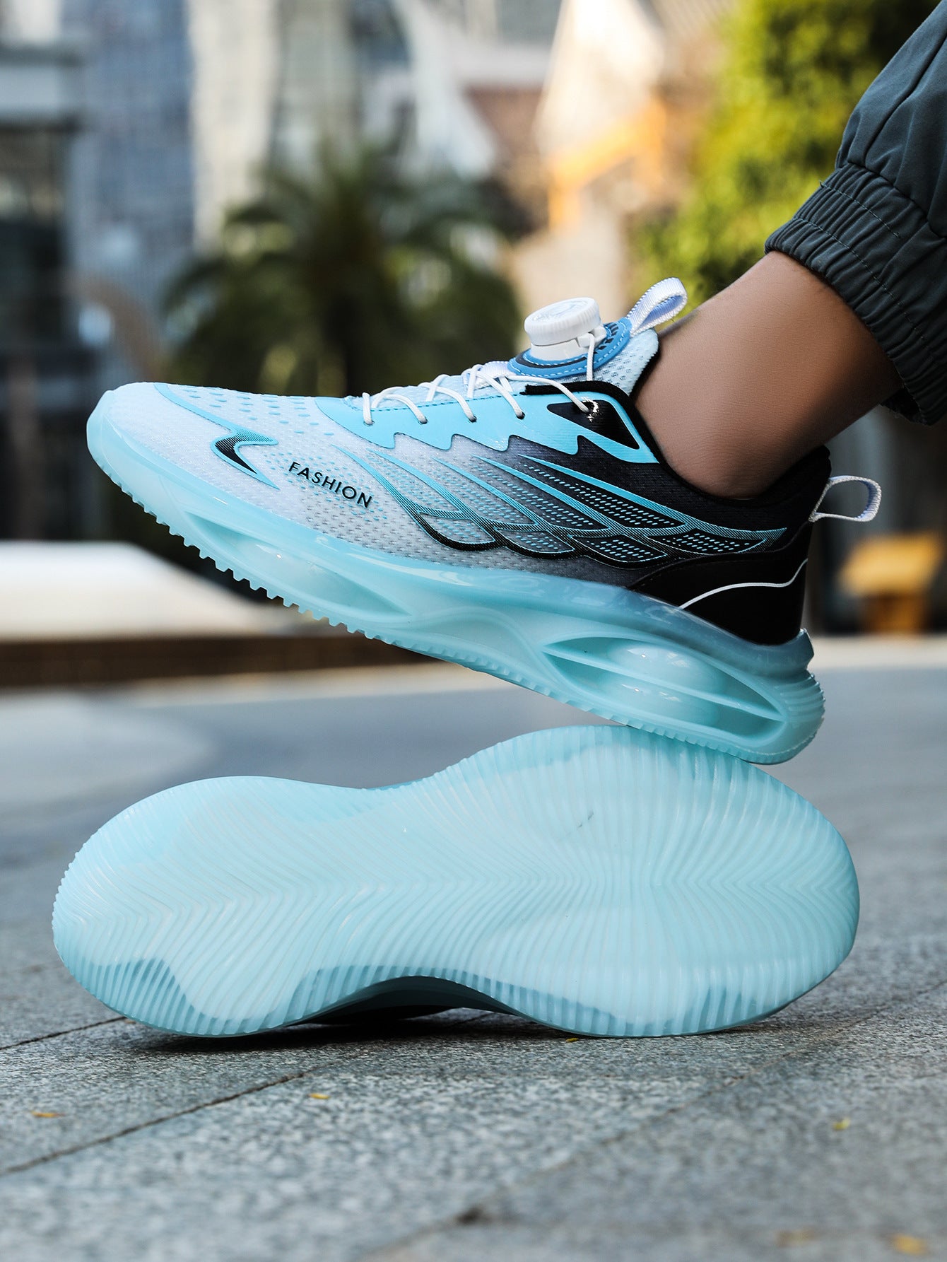 Men's Shoes 2025 New Autum Breathable Running Shock-Absorbing Trendy Shoes Swivel Buckle Mesh Casual Shoes Youth Sports Trend