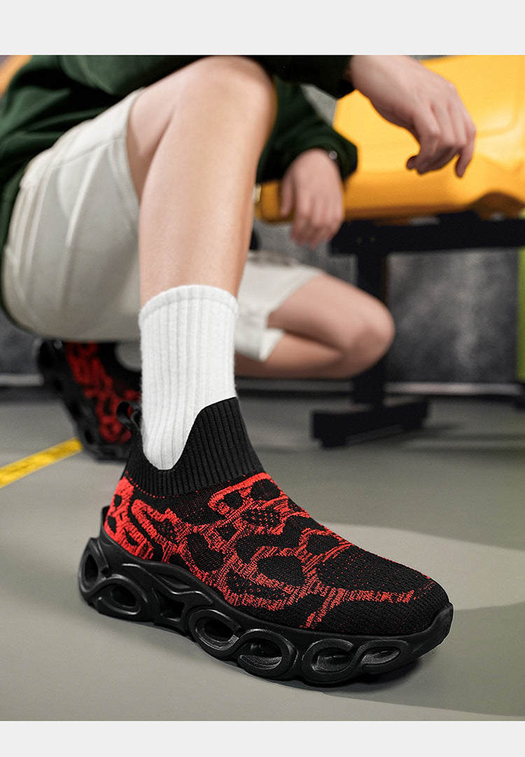 Men's Shoes Summer Breathable Flying Knitting Socks Men's Mesh Shoes Casual sneaker Blade Cross-border plus size Running Shoes Trendy