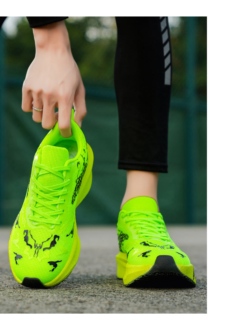 Four Seasons 2025 New Running Shoes for Men and Women, Carbon Plate Shock-Absorbing Soft Sole Student Training Professional Running Shoes and Sports Shoes