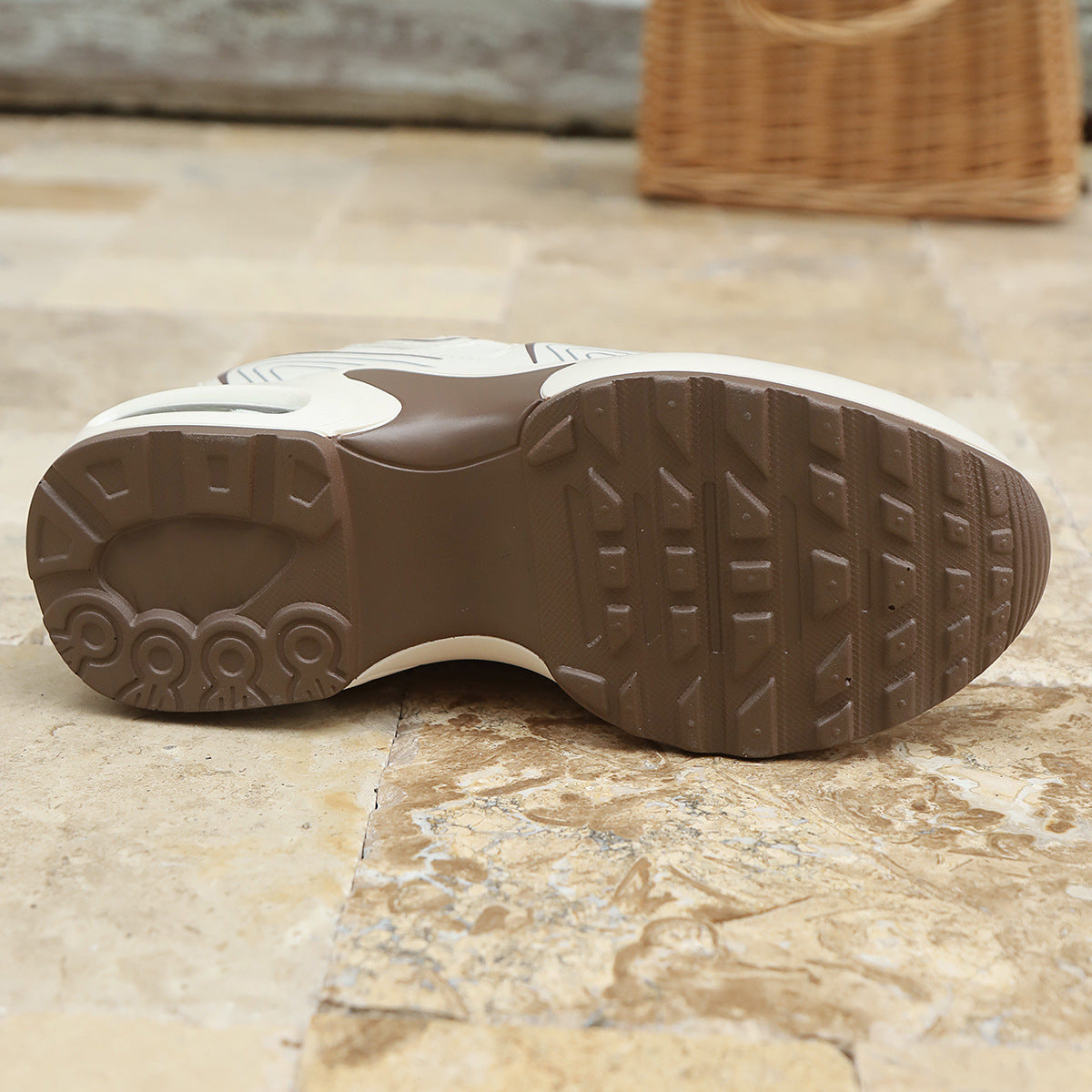 Summer Wear-Resistant Height-Increasing Dad Shoes Mesh Tendon Sole Running Shoes Breathable Non-Slip Sports Shoes