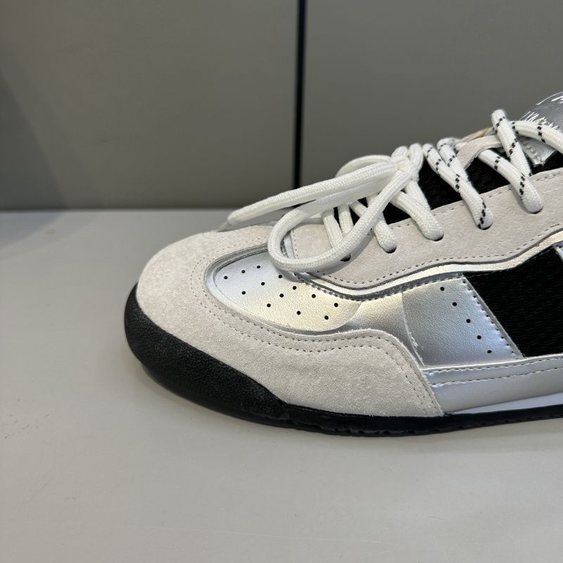 Ultra-Light German Training Shoes for Men 2025 Summer Popular Breathable Forrest Gump Shoes for Men Versatile Casual Shock-Absorbing Sports Shoes for Men