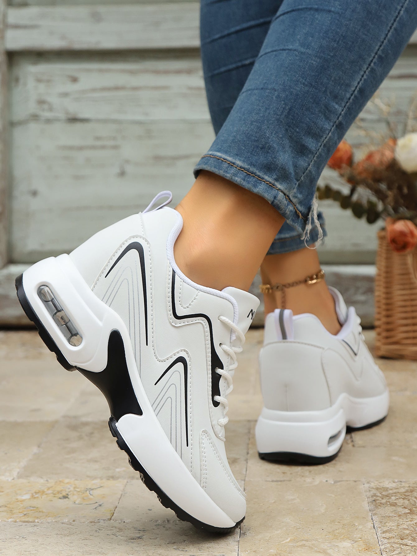 Summer Wear-Resistant Height-Increasing Dad Shoes Mesh Tendon Sole Running Shoes Breathable Non-Slip Sports Shoes