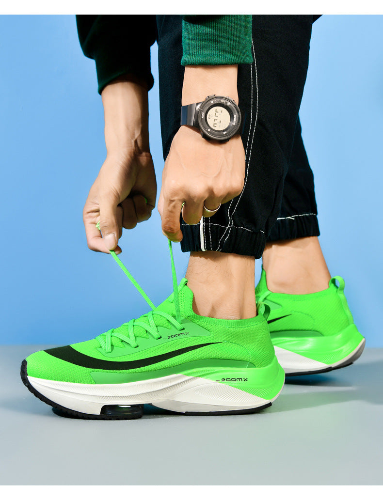 2025 Spring and Autumn Couple Trendy Sports Shoes Lightweight Breathable Mesh Running Shoes Male Teenage Student Sports Shoes