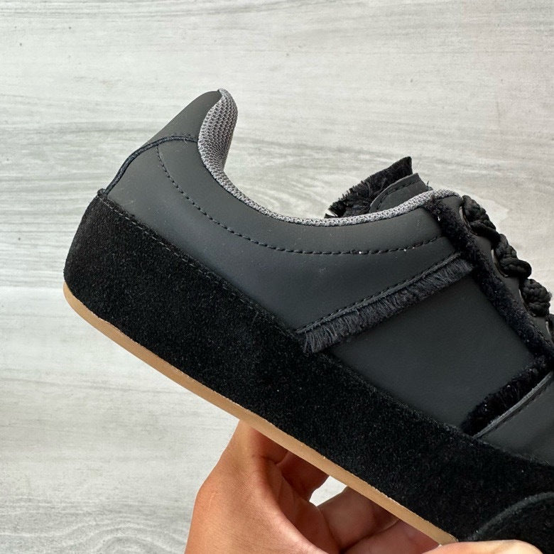 Autumn 2024 new MM * 6 comfortable golden training shoes women's sports casual shoes teleport Seoul new Chinese women's shoes
