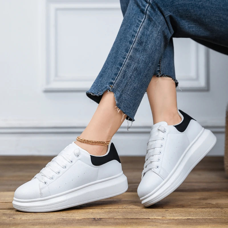 New Black & White Platform White Sneakers, Casual Thick Sole Shoes for Men & Women, Fashion All-Match
