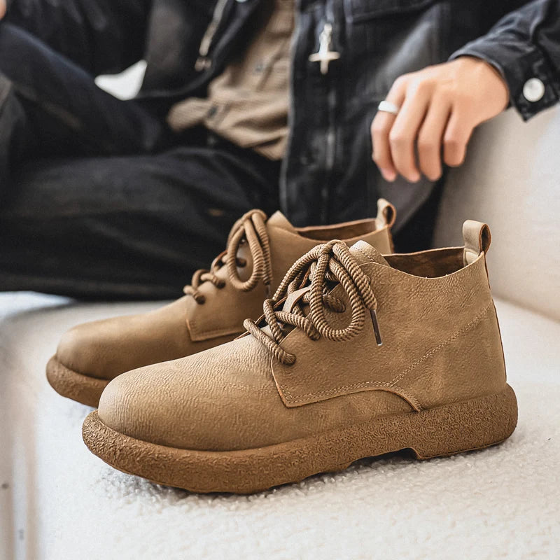 Outdoor Leather Men Casual Shoes British Style High Quality Ankle Boots High Top Man Work Boots Comfortable Walking Sneakers