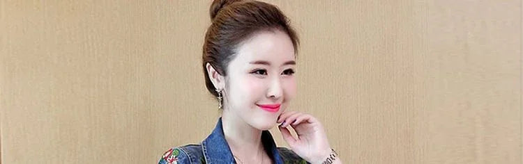 Plain Female Jeans Coats Korean Women's Denim Jackets Long Trench Designer in Promotion 2025 Trend Deals Chic and Elegant New