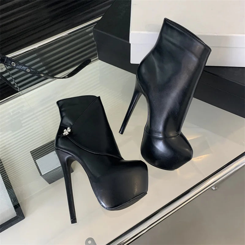 Hlieny Size 35-42 Fashion Extreme Platform Boots Women Winter Fashion Round Toe Thin High Heels Flowers Buckle Shoes