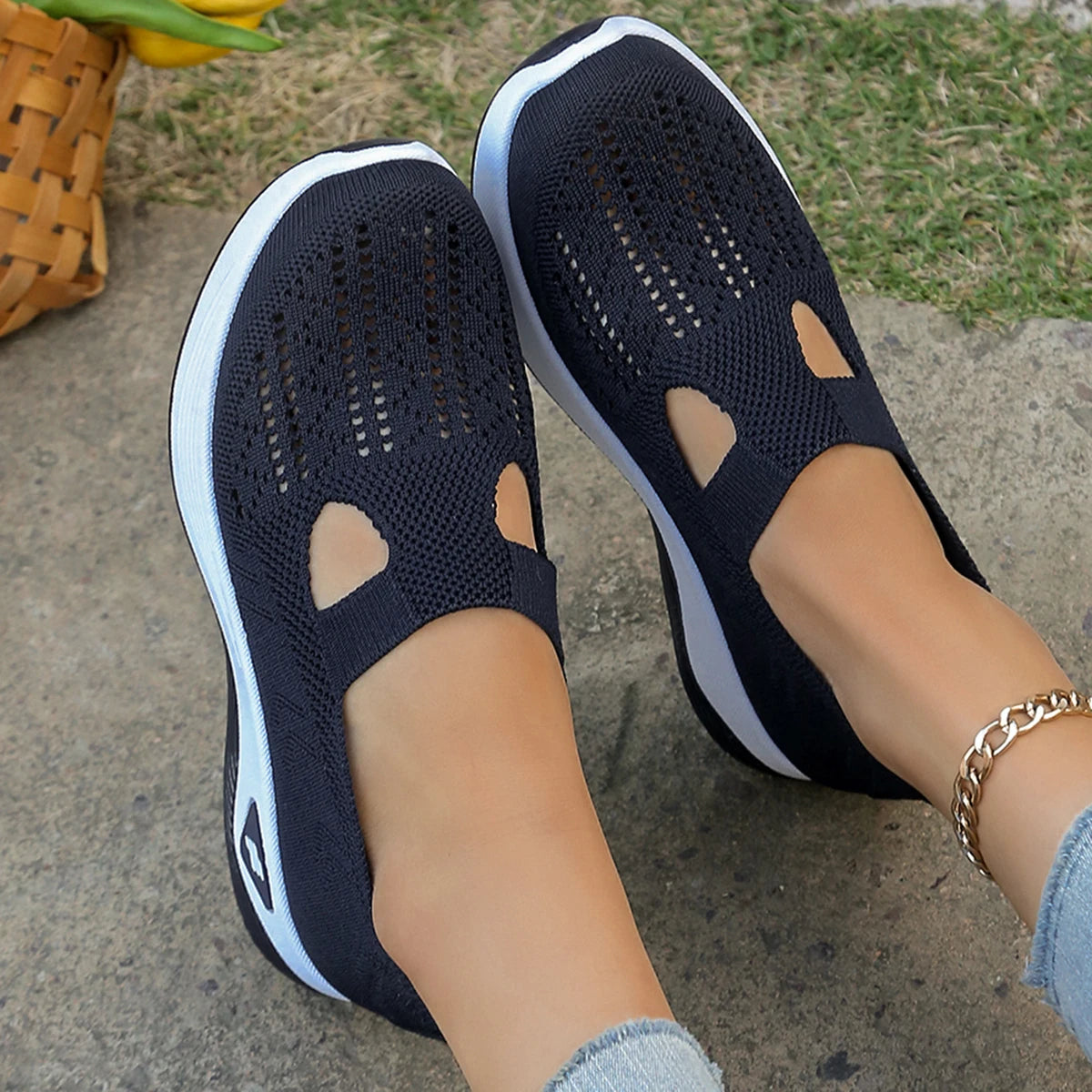 Women's Shoes, Women's Sports Shoes 2025, Breathable and Perforated Shoes, Breathable and Comfortable Shoes