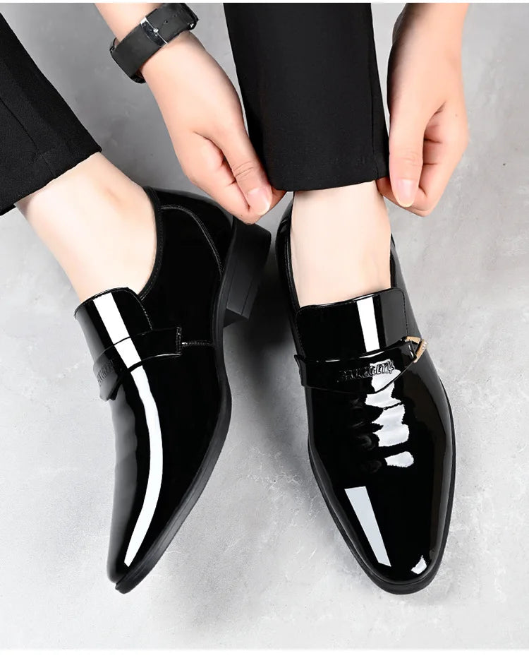 White Leather Shoes for Men 2025 New Patent Leather Business Men Casual Shoes Slip on Party Dress Footwear Pointed Toe Loafers