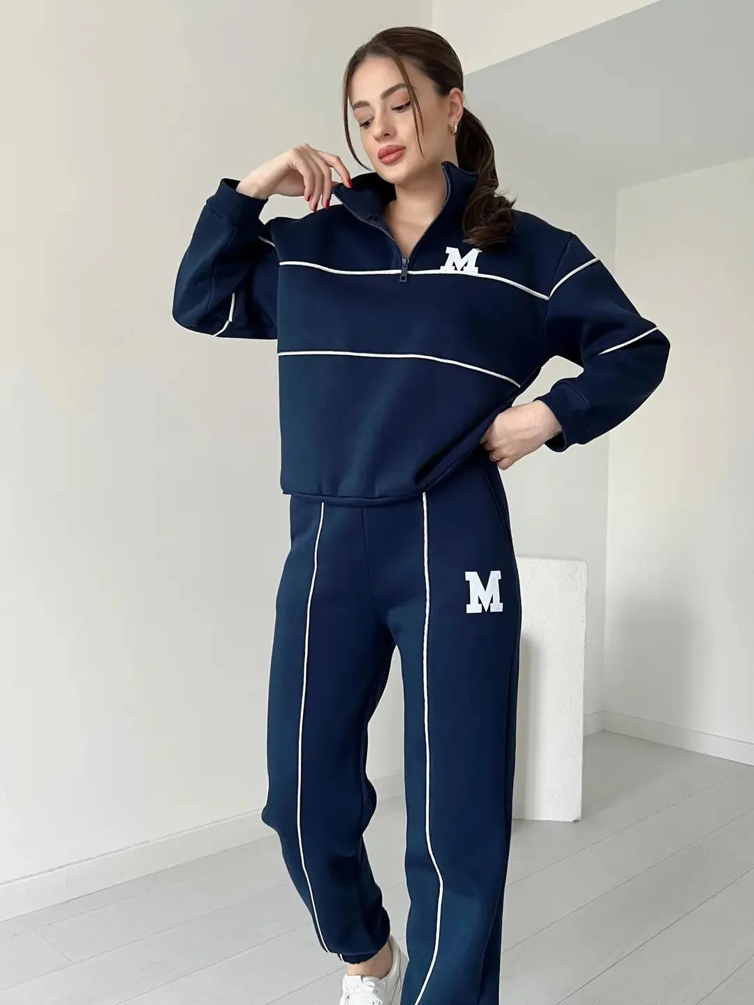 Autumn Winter New Fashion Letter Print Sweatshirt Set Casual Zipper Half Open Collar Long-sleeve Top + Sweatpants Two-piece Suit BAZAARHUBO