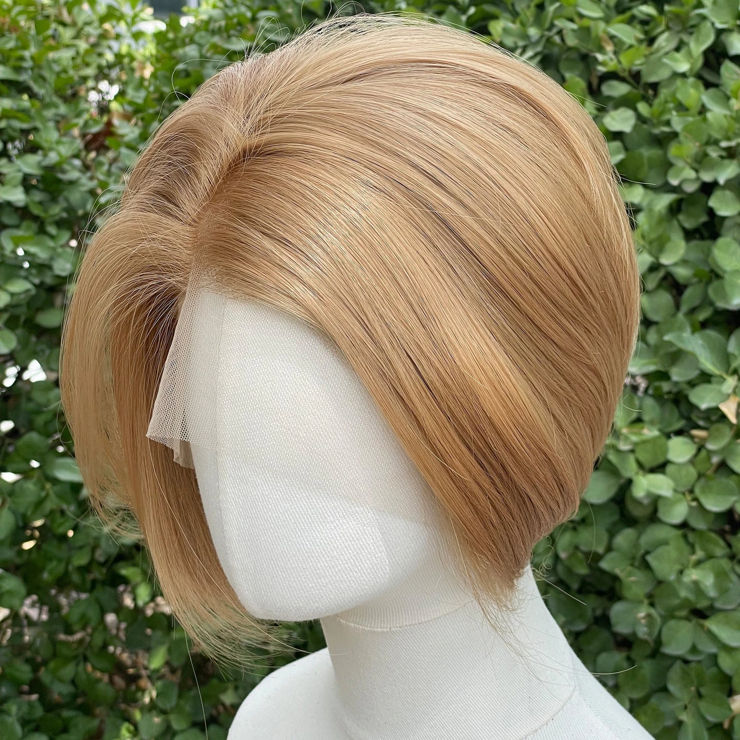 Short Bob Cut Cosplay Wigs for Men Honey Brown Women Free Part Wig Glueless 13x4 Synthetic Lace Front Wigs Natural Hairline 150%