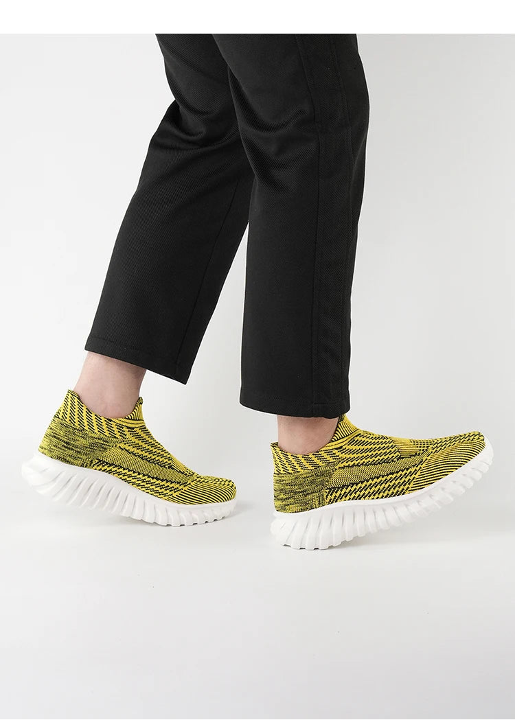 Men's Women Running Shoes Comfortable Slip on Sneakers Man Socks Shoes Lightweight Knit Breathable Casual Outdoors Sneakers