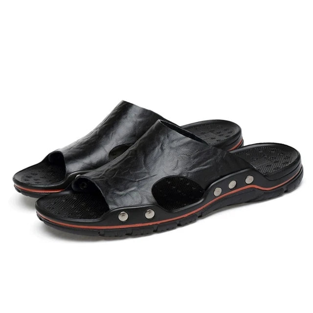 Summer Slippers New Men Sandals Soft Outdoor Slides High Quality Genuine Leather Comfortable Beach Sandals Outdoor Men Shoes