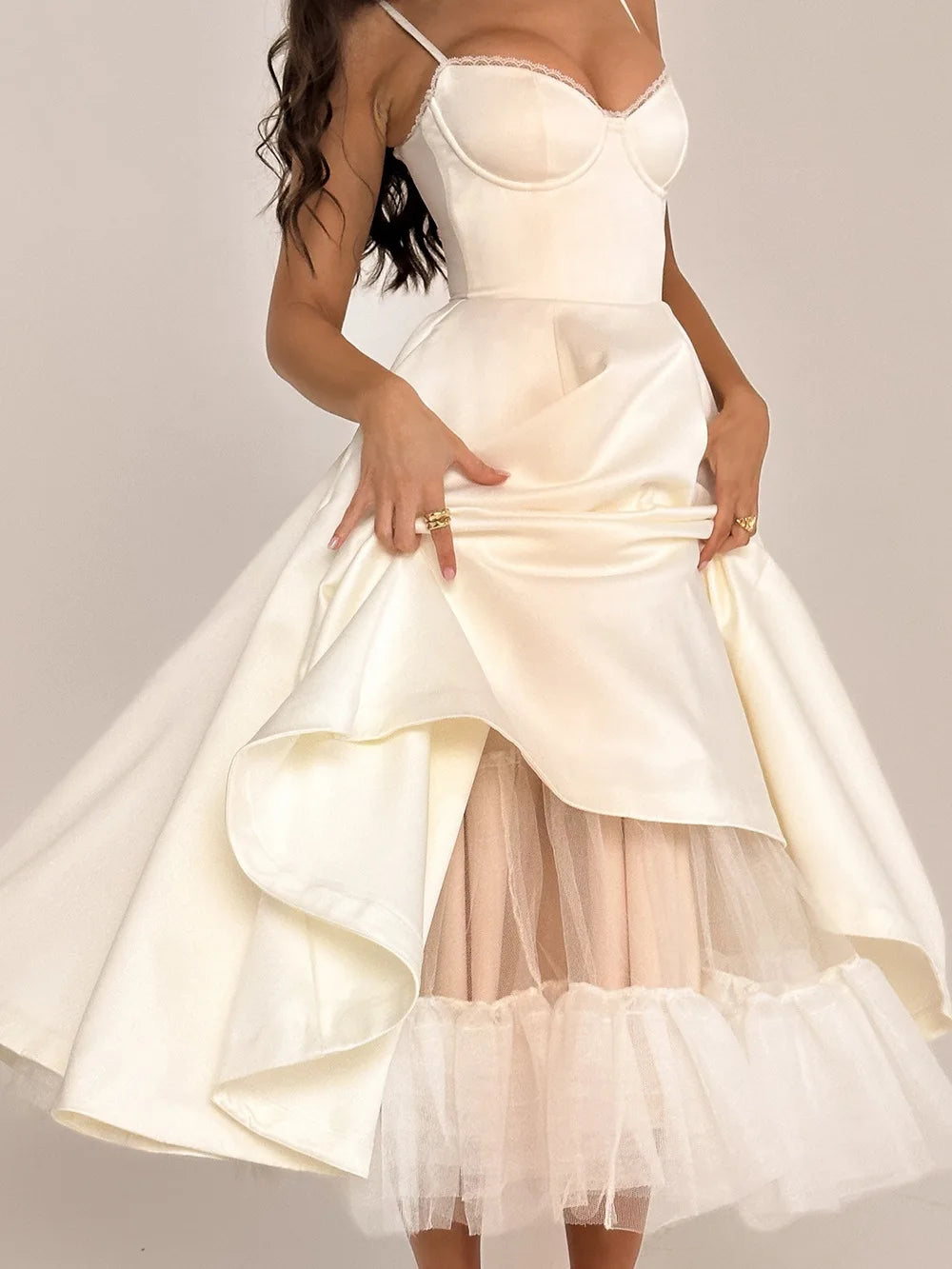 2026 Spring/summer High End Satin Strapless Heavy Industry French Waist Strap Sexy Hot Girl Medium Long Dress Women Elegant